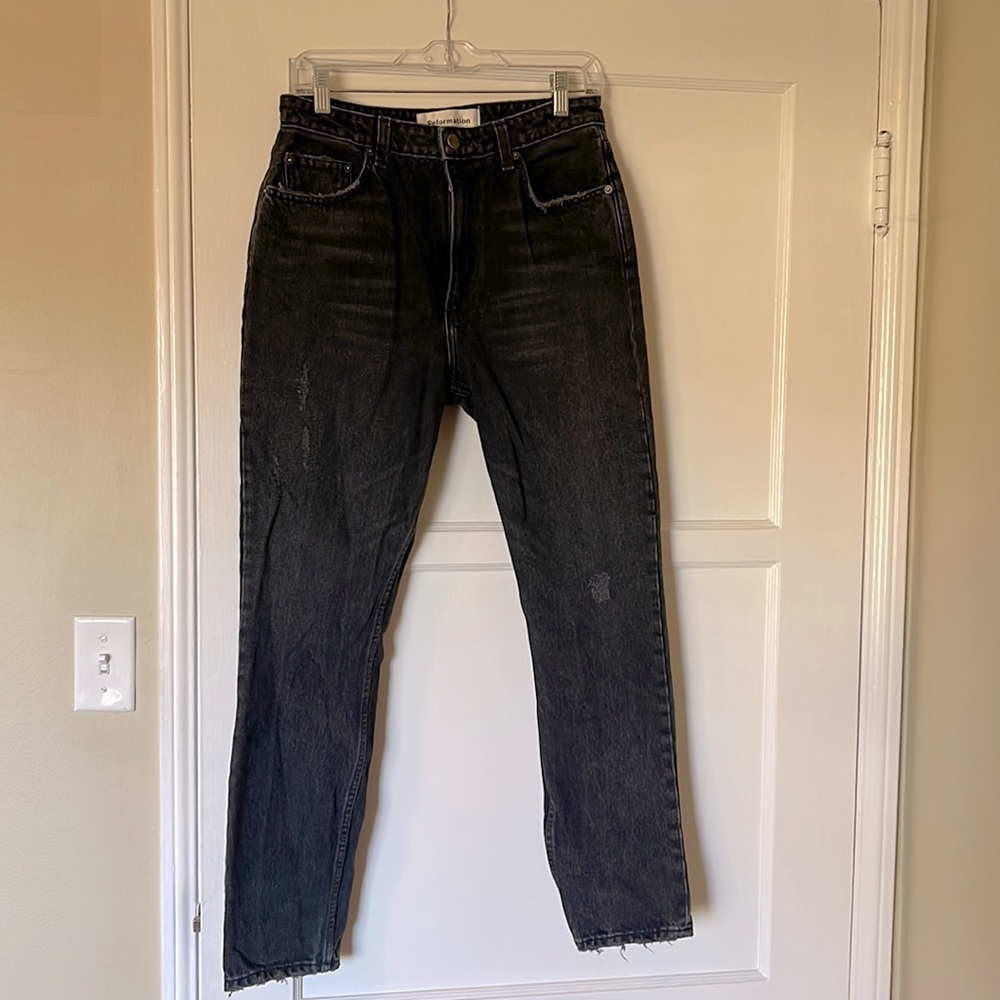 🇺🇲 Reformation 🖤 Black Distressed Jeans